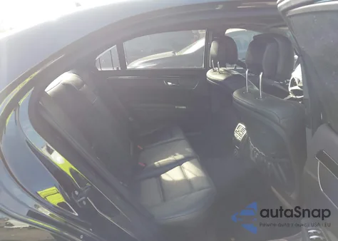 2013 Mercedes-Benz S 63 Amg z USA, uszkodzony, nr VIN WDDNG7EB8DA503298